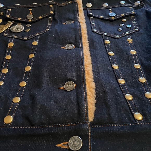 Coach Denim Shearling Embellished Jacket, NWOT. Size 6. - Picture 7 of 14